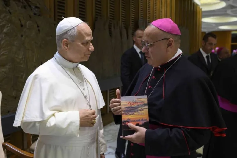Monseñor Elieser Rivero se reunió con el Papa León en el marco de una jornada de formación en el Vaticano