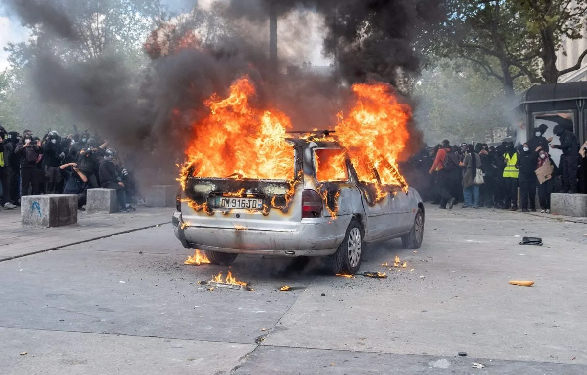 Mobilisation du 17 octobre : Clash entre Lecornu et Mélenchon sur la responsabilité des violences