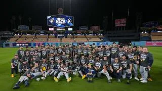 MLB: Cerveceros de Milwaukee barren a Dodgers y entran en la historia