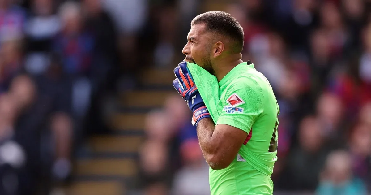 Con una atajada clave de Walter Benítez, el triunfo de Crystal Palace para escaparse del fondo de la Premier