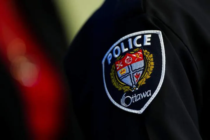 Illicit tobacco seizure leads to charge in Ottawa