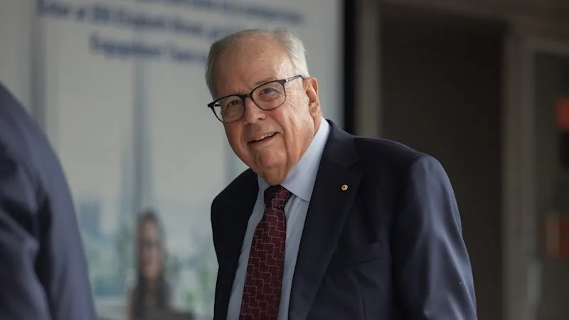 ‘I will harm you’: ICAC hears details of menacing call from fugitive developer