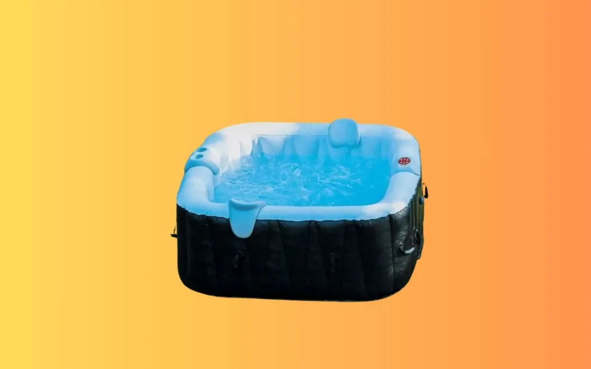 Les bulles sont offertes, ou presque : ce spa gonflable s'effondre à 339 €