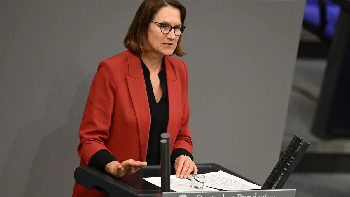 CDU in der Kritik: Wahl von AfD-Landtagspräsident sorgt für Streit im Bundestag