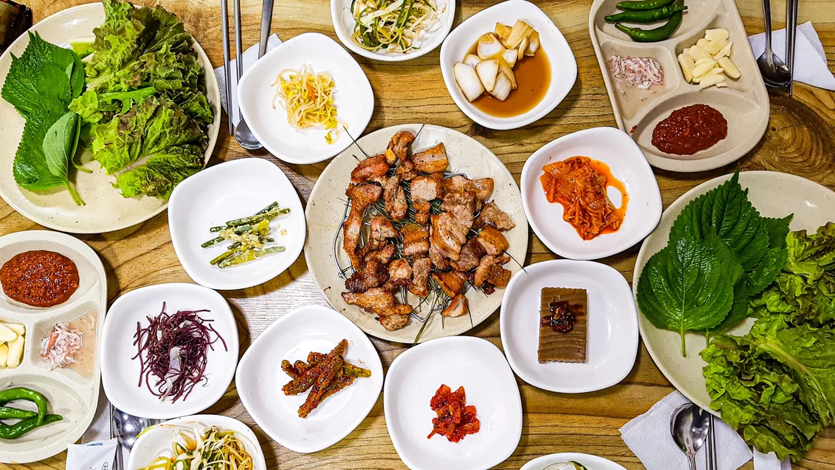 AI는 모르는 경북 내륙 ‘진짜’ 음식… 고추장 숯불돼지고기