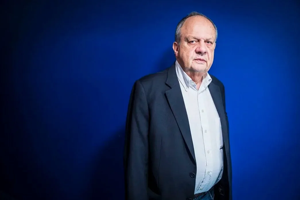 João Soares diz na Universidade de Verão do PSD que comparar Carneiro a Ventura “é uma indecência”