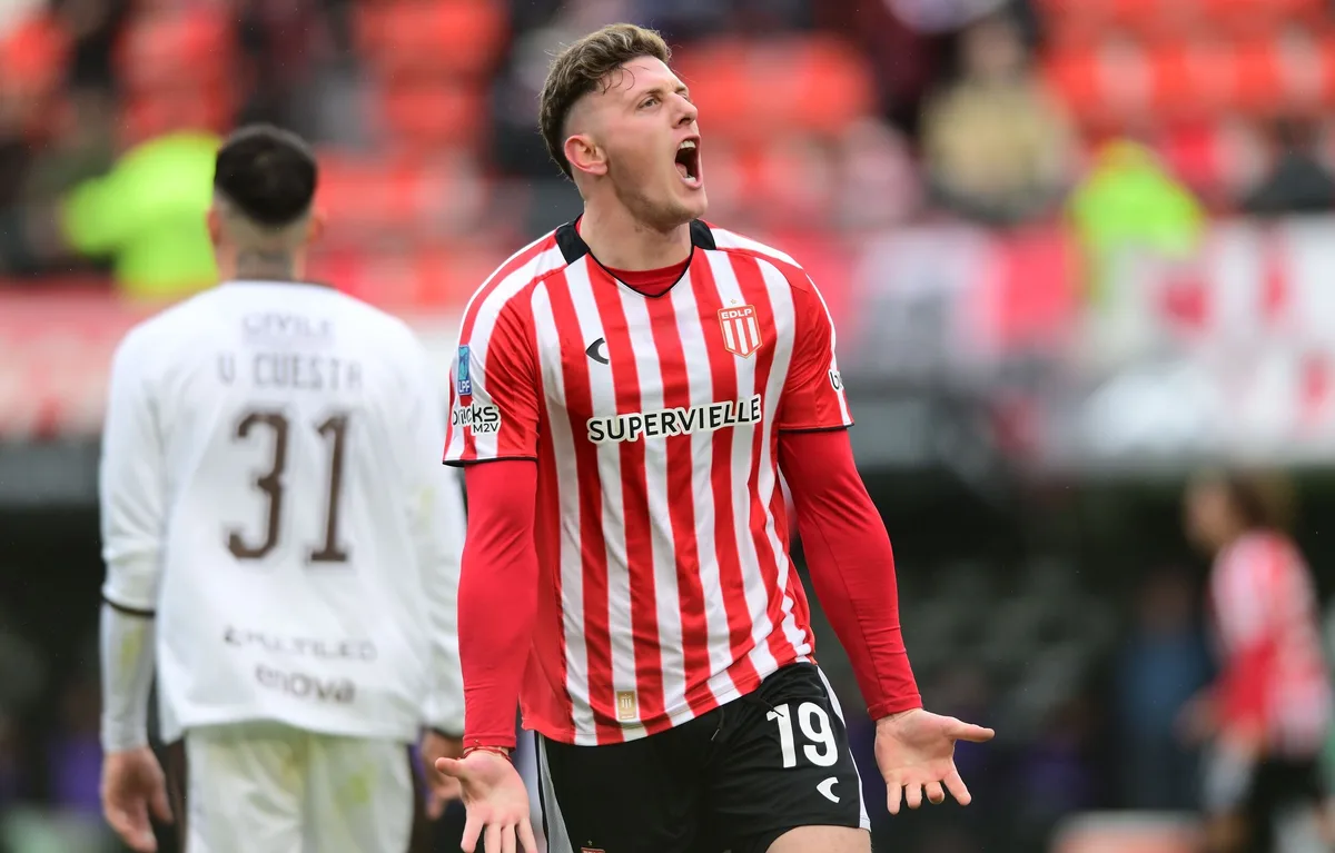 Estudiantes le ganó al Platense de Palermo en el descuento y con dos goles de sus N° “9″