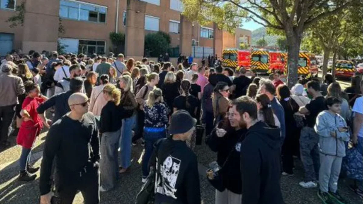 Ataque em escola na França deixa diretora e funcionária feridas após estudante de 14 anos entrar com rifle escondido