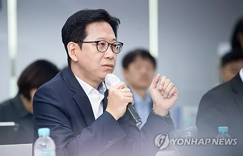 [속보] 정부 '모두의 AI' 사업자로 SKT·카카오·KT 선정