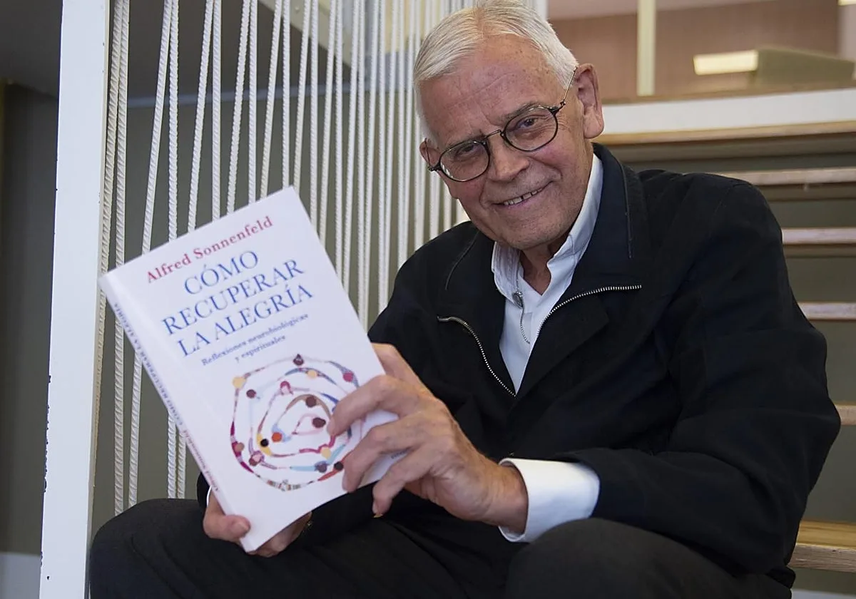 Alfred Sonnenfeld, médico y teólogo: «Existen razones por las que aún teniendo trabajo, familia y salud no se es feliz»