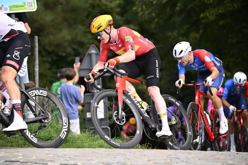 Henrik Pedersen crée la surprise sur la Flandrien Classic en signant son premier succès devant Laurence Pithie