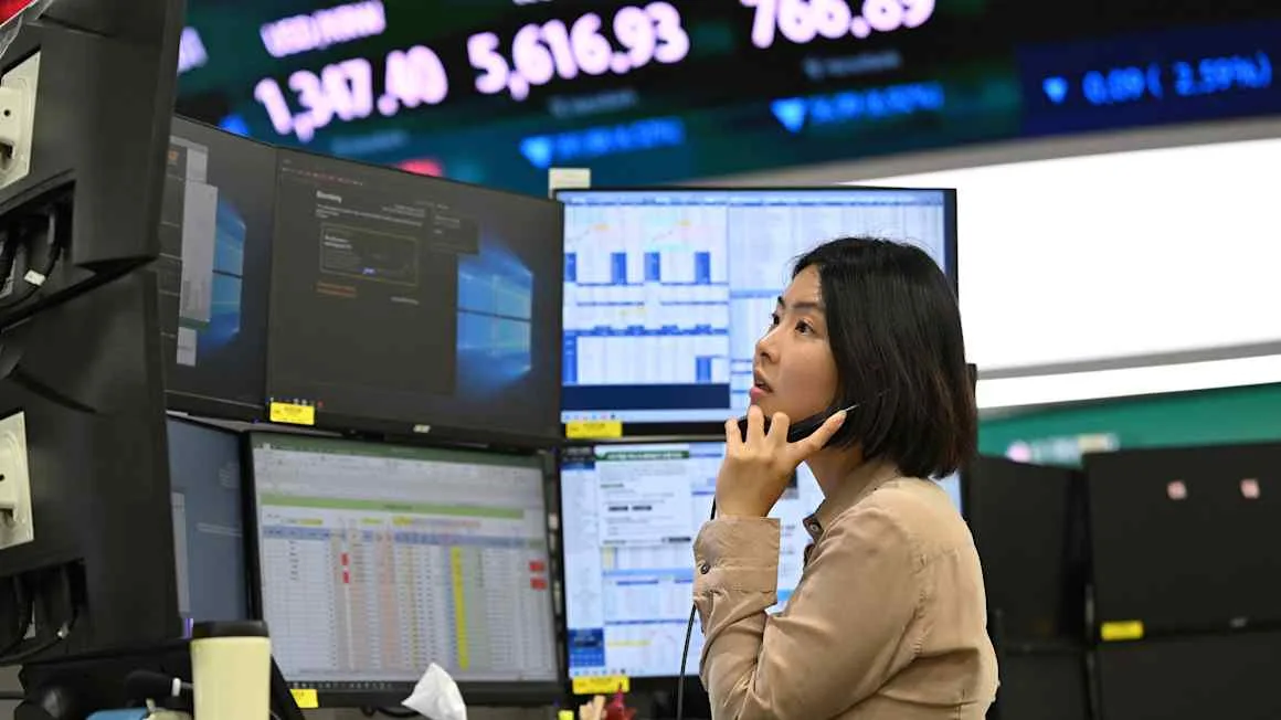 Global tech sell-off deepens as Asian markets tumble