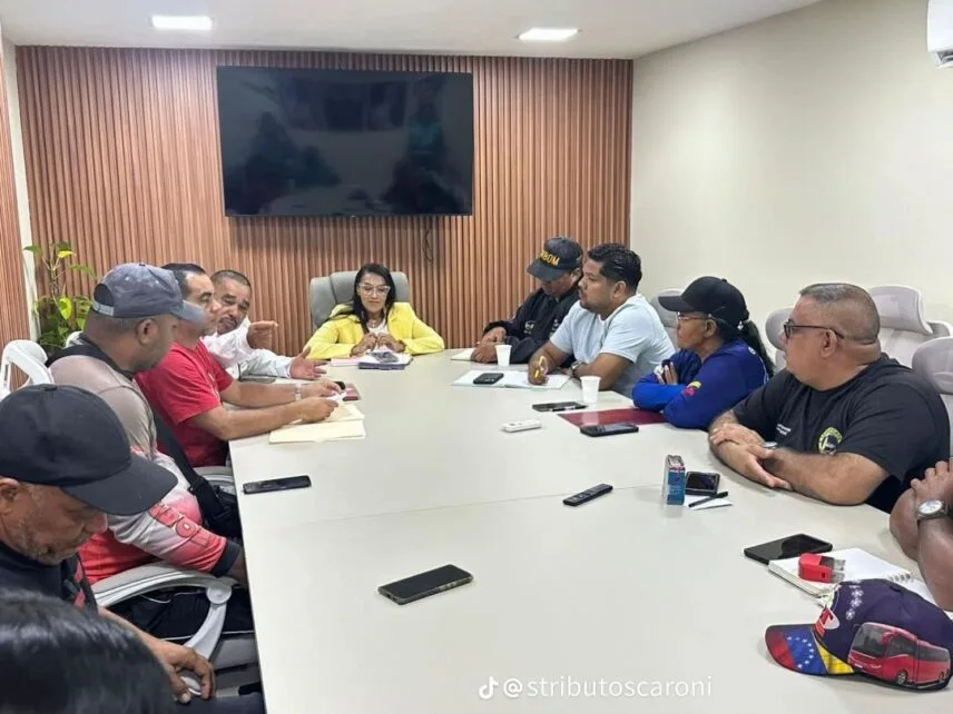 Tributos Caroní realiza mesa de trabajo con sindicatos de transporte