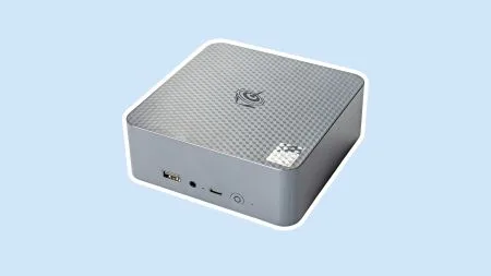 heise+ | Leiser China-Mini-PC mit sparsamem Intel-Wildcat-Lake-Prozessor im Test