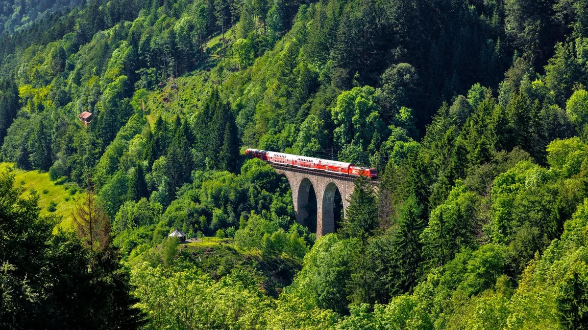 Zugreisen: Die zehn schönsten Bahnstrecken in Deutschland