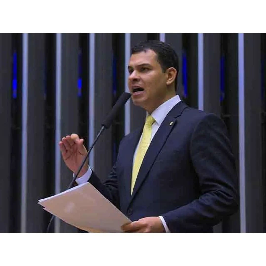Saullo Vianna (MDB) é reeleito deputado federal pelo Amazonas com 91.726 votos