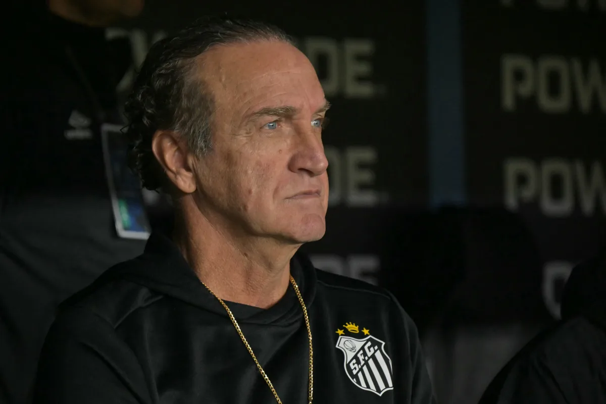Cuca crava Brasileiro como prioridade e planeja Santos diante de maratona