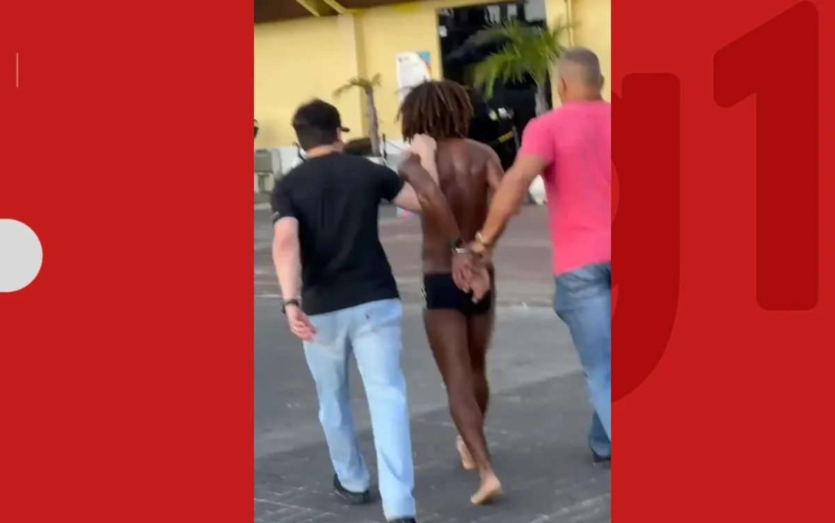 Vídeos mostram turista holandesa sem consciência na Praia do Porto da Barra antes de suposto estupro, diz delegada