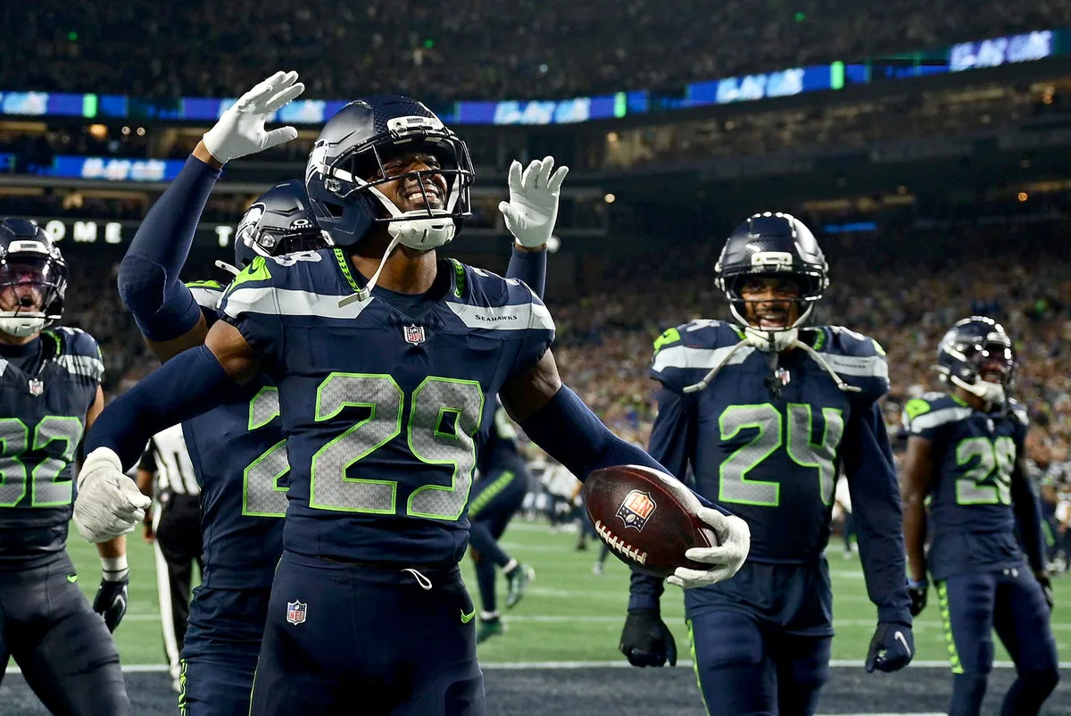 How to watch the NFL online for free