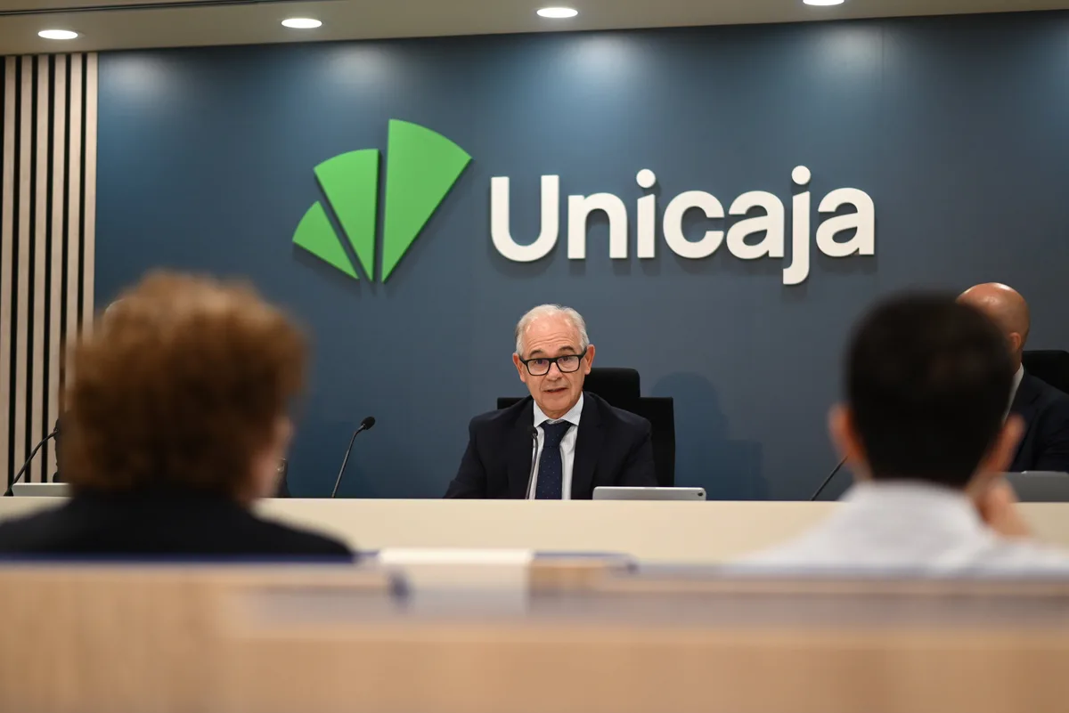 Unicaja alcanza máximos y afronta el reto de defender su valoración