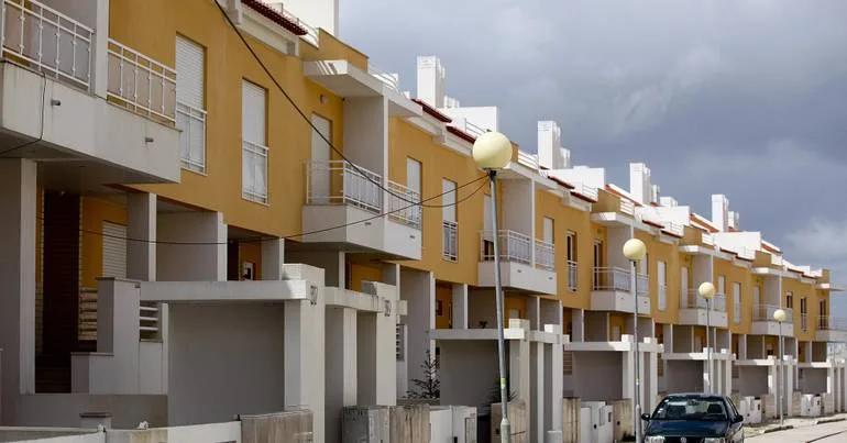 Matosinhos. Câmara critica "falta de vontade" na construção