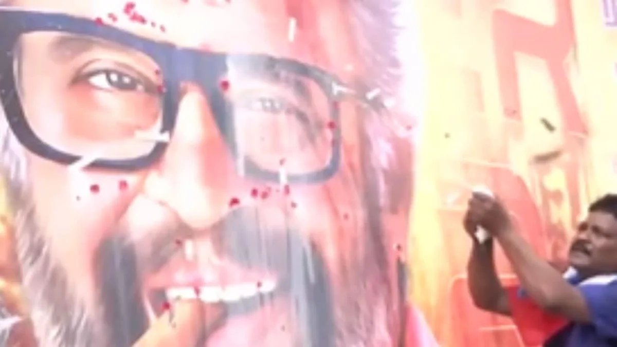 Jailer 2 Fever: Fans Perform Aarti, Pour Milk On Rajinikanth's Poster In Chennai