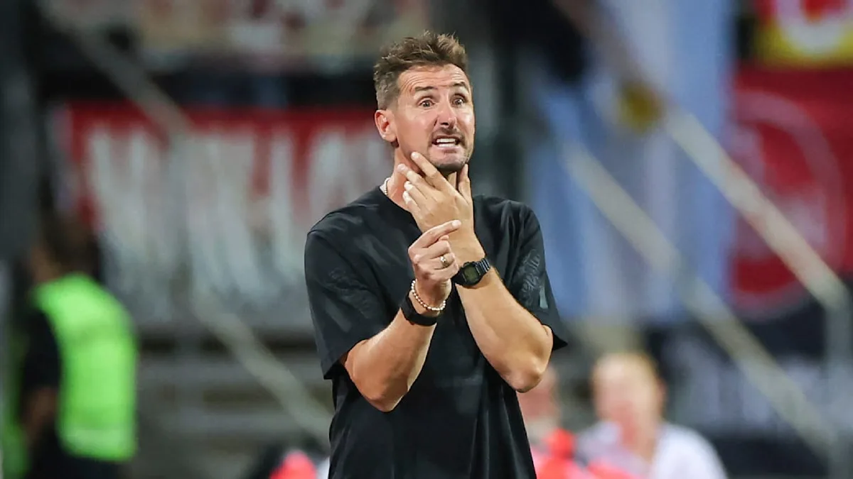 Weltmeister-Fluch - Klose kickt den NÄCHSTEN Trainer raus!