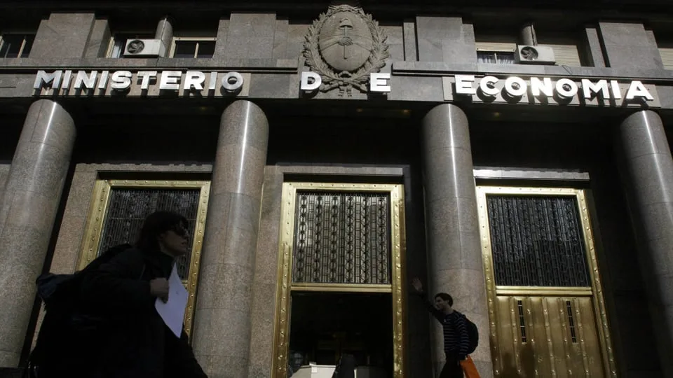 El Gobierno aumentó una reserva discrecional en el Presupuesto 2027 a casi $15 billones