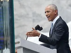 "Sollte alle Amerikaner empören": Obama rechnet mit Trump nach Razzia bei Omar ab