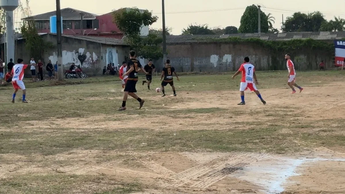 Campeonato de várzea no 'terrão' reúne 20 equipes e movimenta economia em Porto Velho