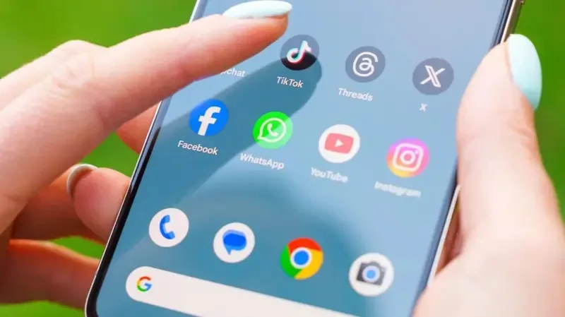 Austrália aprova lei que pode cobrar de gigantes de tecnologia por notícias