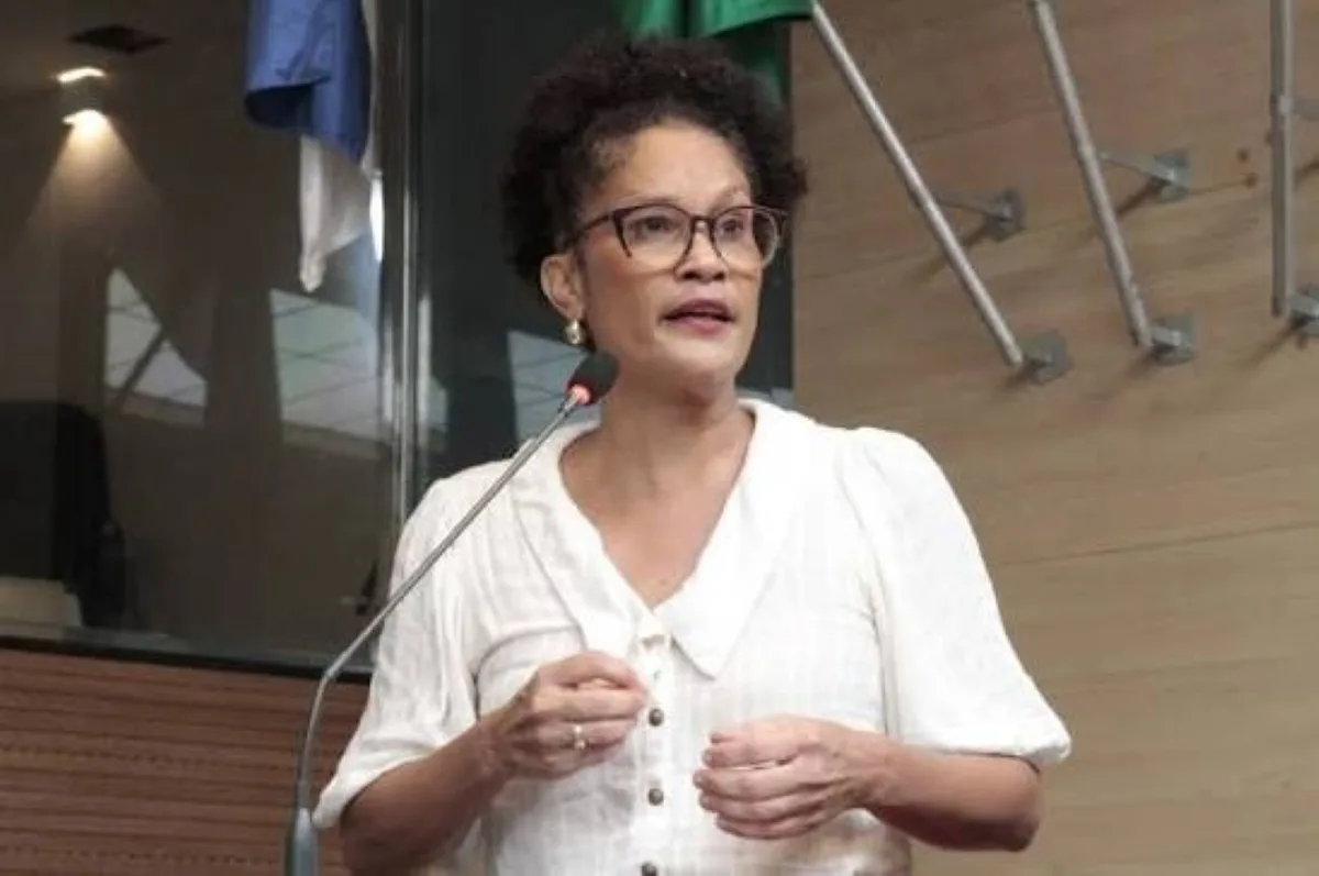 Vereadora do PSol chama bolsonarista de “fascistinha de merda”