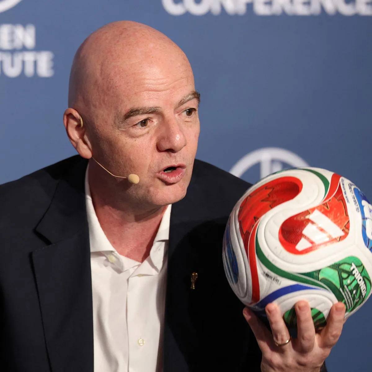 FIFA-Machtkampf - "Kriminelle Misswirtschaft": UEFA bereitet Anzeige gegen Infantino vor