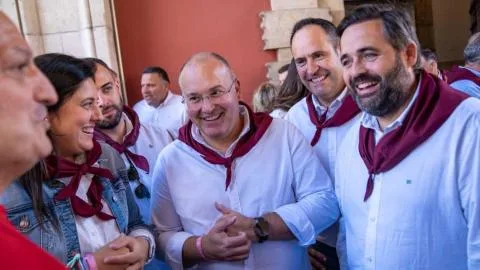 Tellado y Paco Núñez dejan plantados a los críticos del PP de Cuenca: el congreso prometido por Génova sigue "sin fecha"
