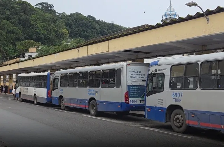 Transporte público em Petrópolis volta a funcionar
