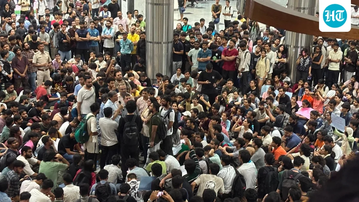 IIT Delhi director flags 'unsavoury, threatening' slogans amid protest over student's death