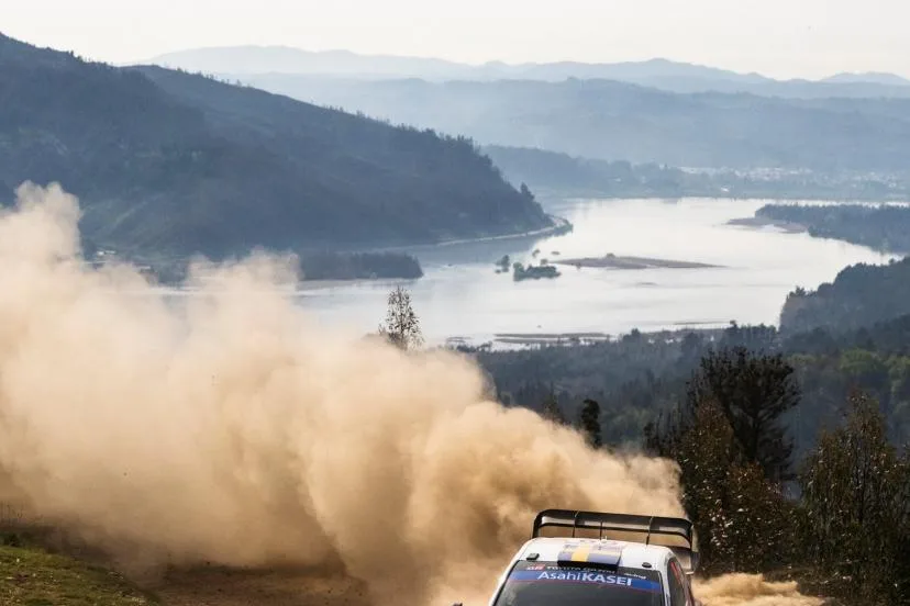 Oliver Solberg mène les débats après les trois premières spéciales du Rallye du Chili