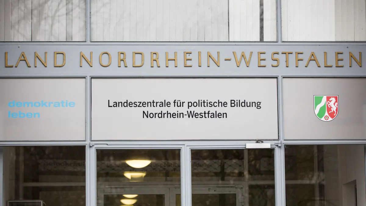 Politische Bildung: Führungslos in schwerer Zeit