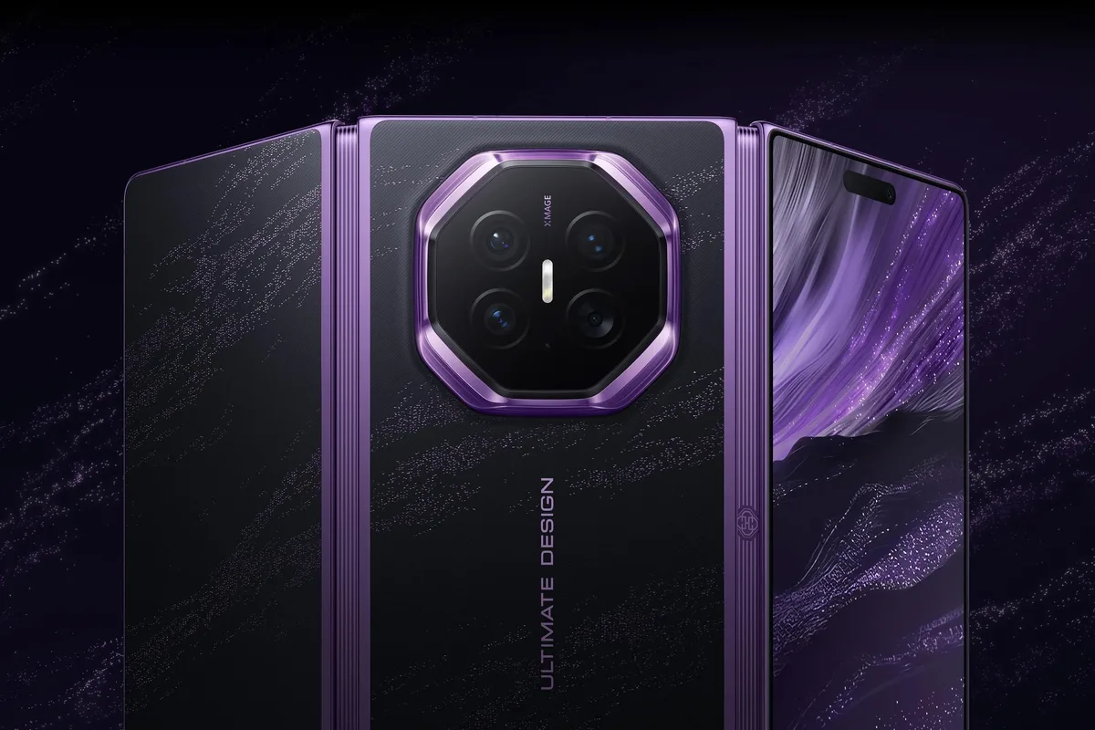 Huawei copies Samsung’s privacy display in its latest trifold