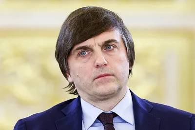 Кравцов: в 10 школах в каждом регионе с 1 сентября введут оценки за поведение