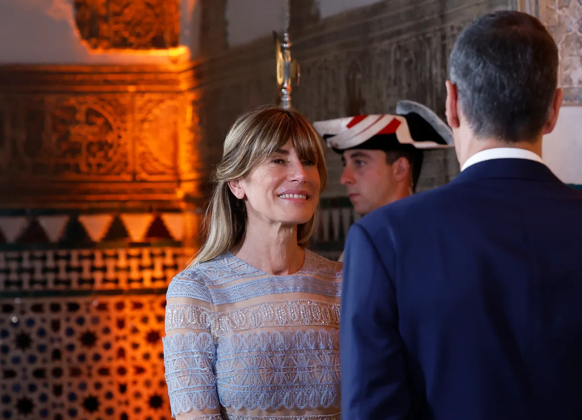 ¿Elecciones antes o después? La última bala de Sánchez dos años después de su 'dimisión', su mujer en el banquillo