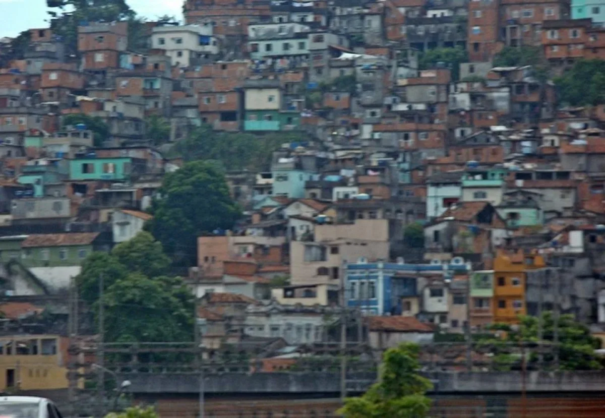 Justiça condena ex-tenente do Exército a 63 anos por mortes no Rio