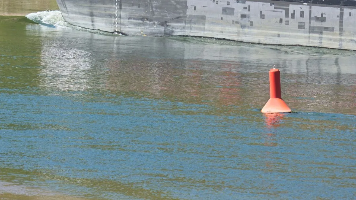 Niedrigwasser: Niedrigwasser: Hessen ermöglicht auch mehr Schwertransporte