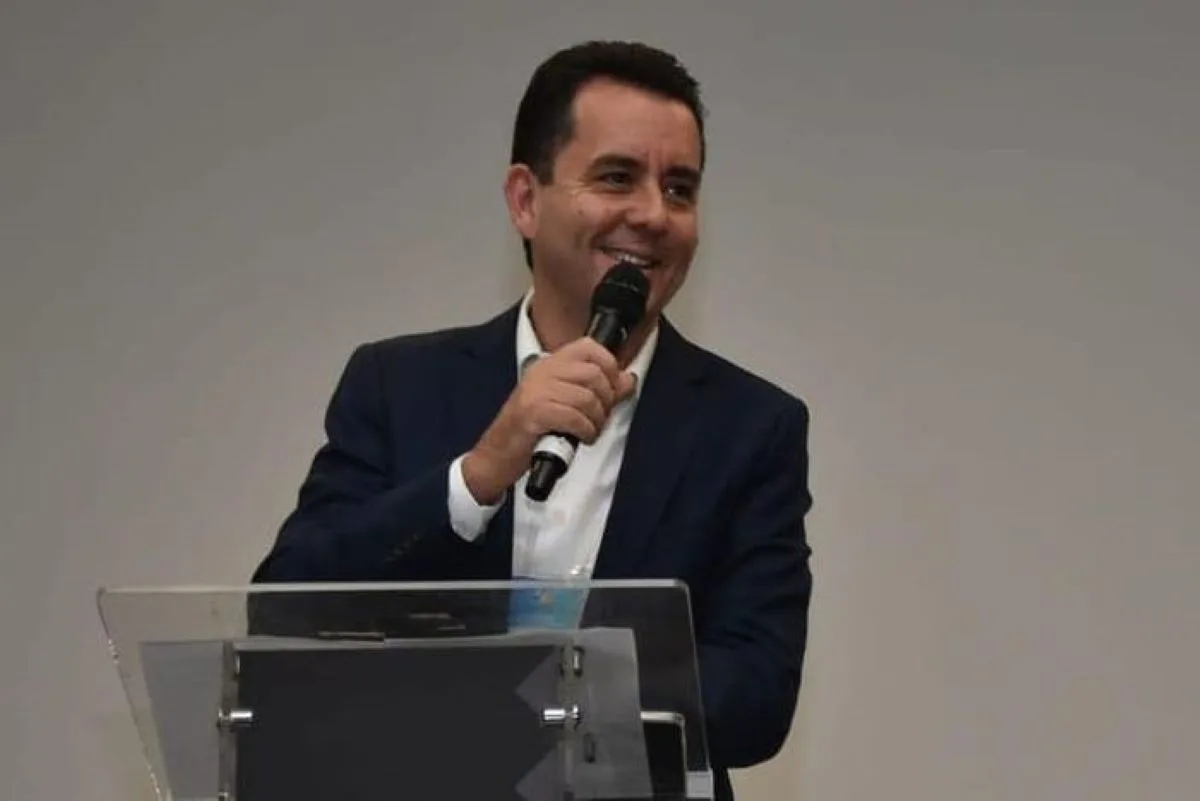 Filho de Mario Covas pede expulsão do presidente do PSDB de SP