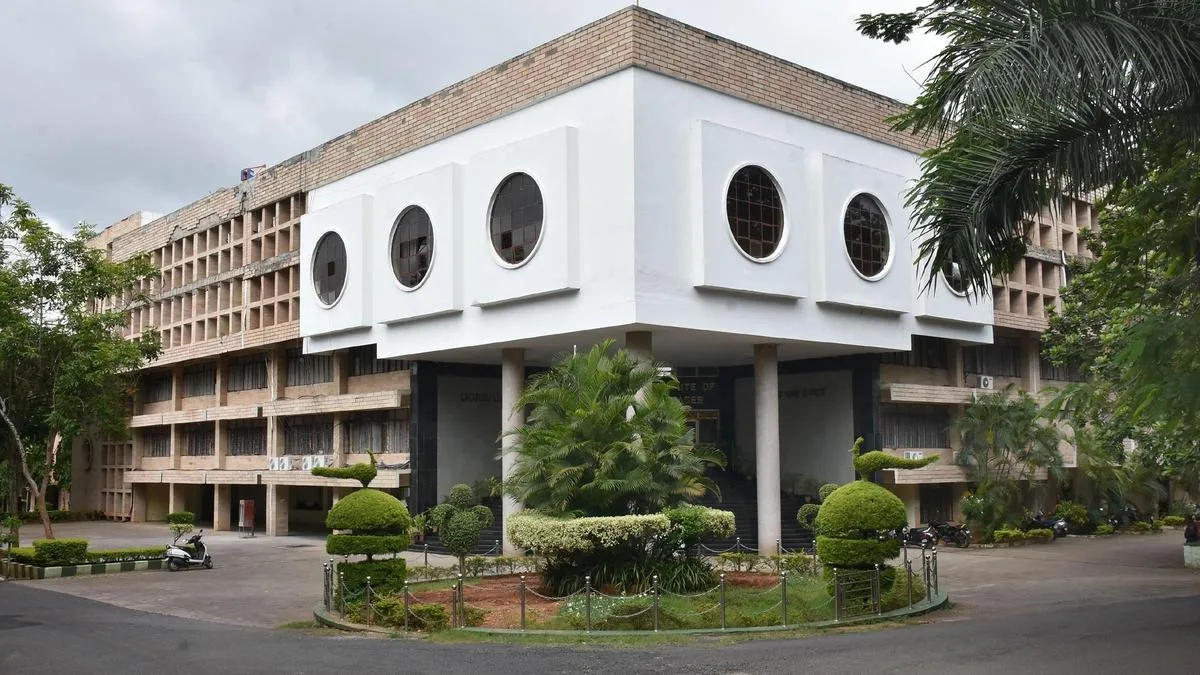 CIIL will publish 75 books on linguistics: Director