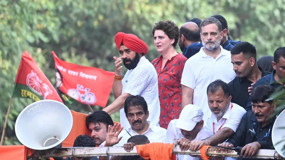 INDIA bloc marches through Delhi, takes SIR protest to SC