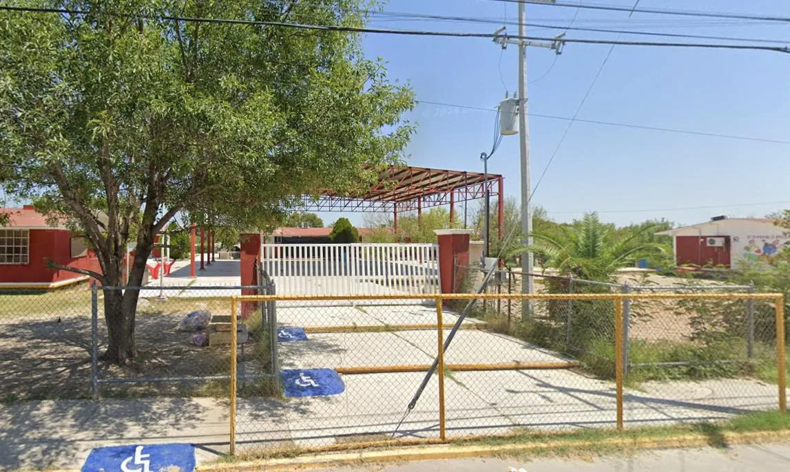 Detectan presunta mariguana en mochila de alumno de primaria en Piedras Negras
