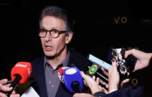 Zema diz que programas sociais criam ‘geração de imprestáveis’