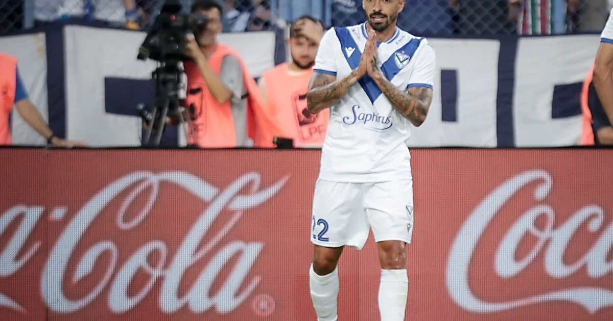 Lanzini, de verdugo de River a su primera vez en el Monumental con Vélez