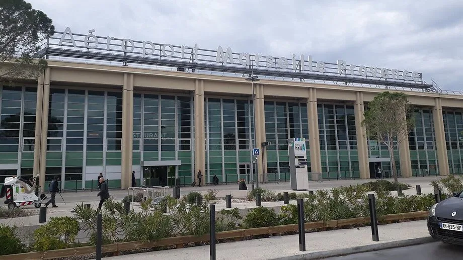 Des dizaine de vols empêchés d'atterrir à l'aéroport Marseille Provence à cause d'une panne technique